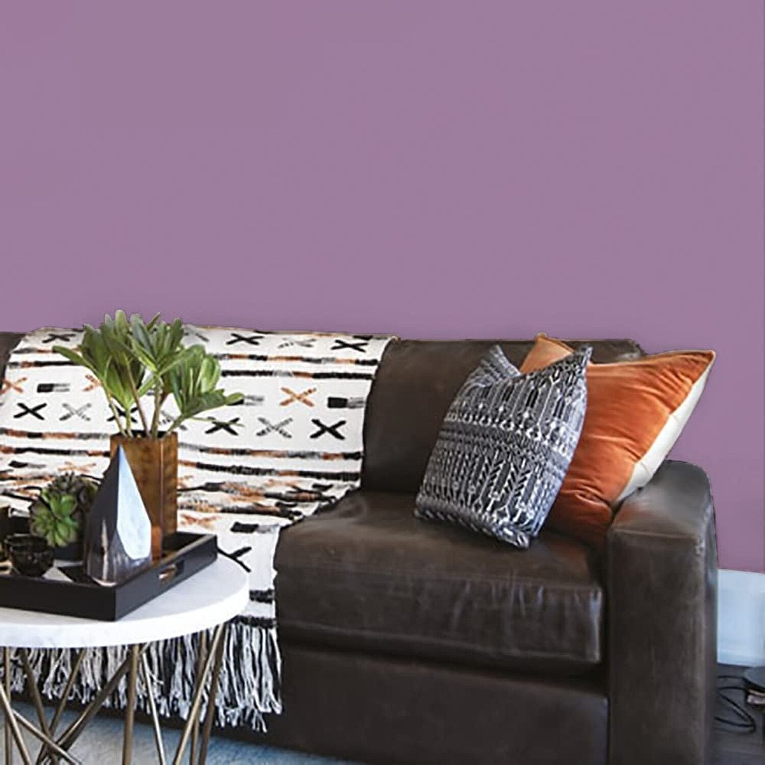 Johnstone’s Mauve Whisper Silk Wall & Ceiling Emulsion Paint 2.5L