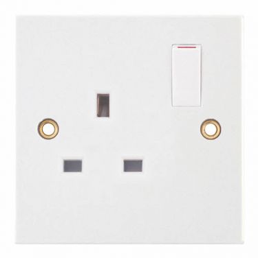 Selectric White 1 Gang Socket