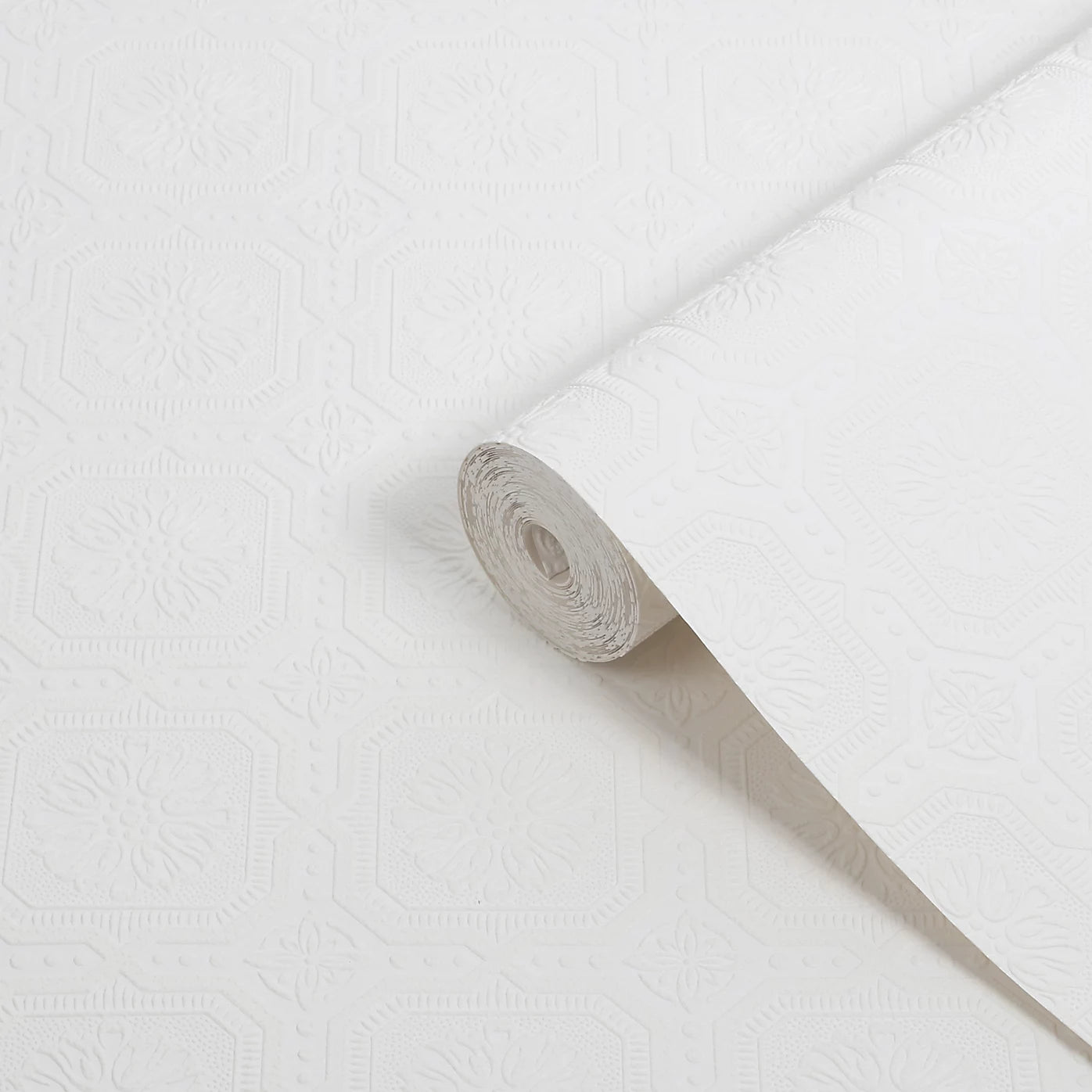 Superfresco Buckingham White Blown Geometric Paintable Wallpaper 12011