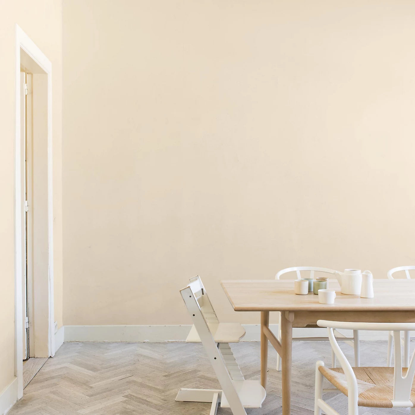 Dulux Magnolia Wall & Ceiling Matt Paint 2.5L