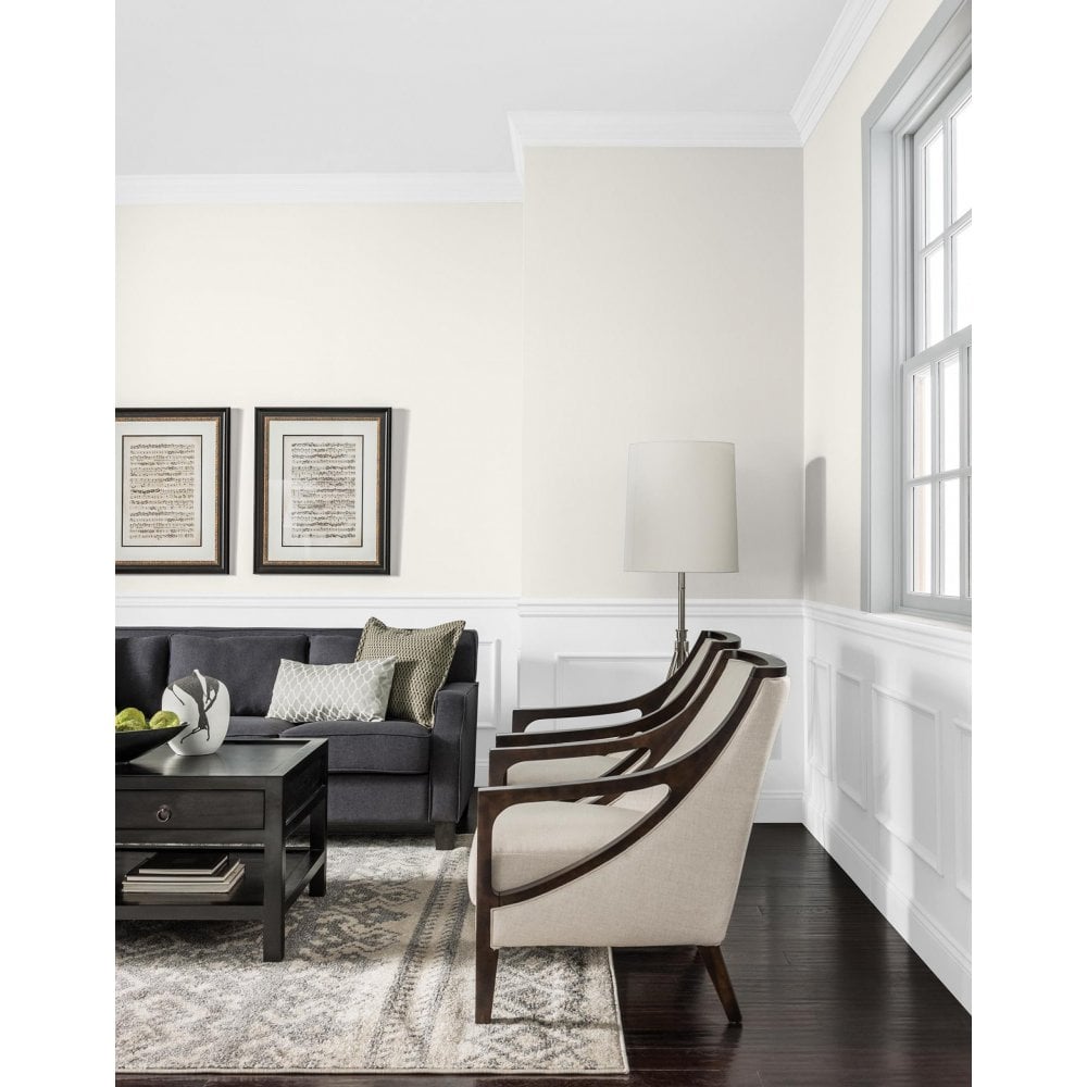 Johnstone’s White Whisper Silk Wall & Ceiling Emulsion Paint 2.5L