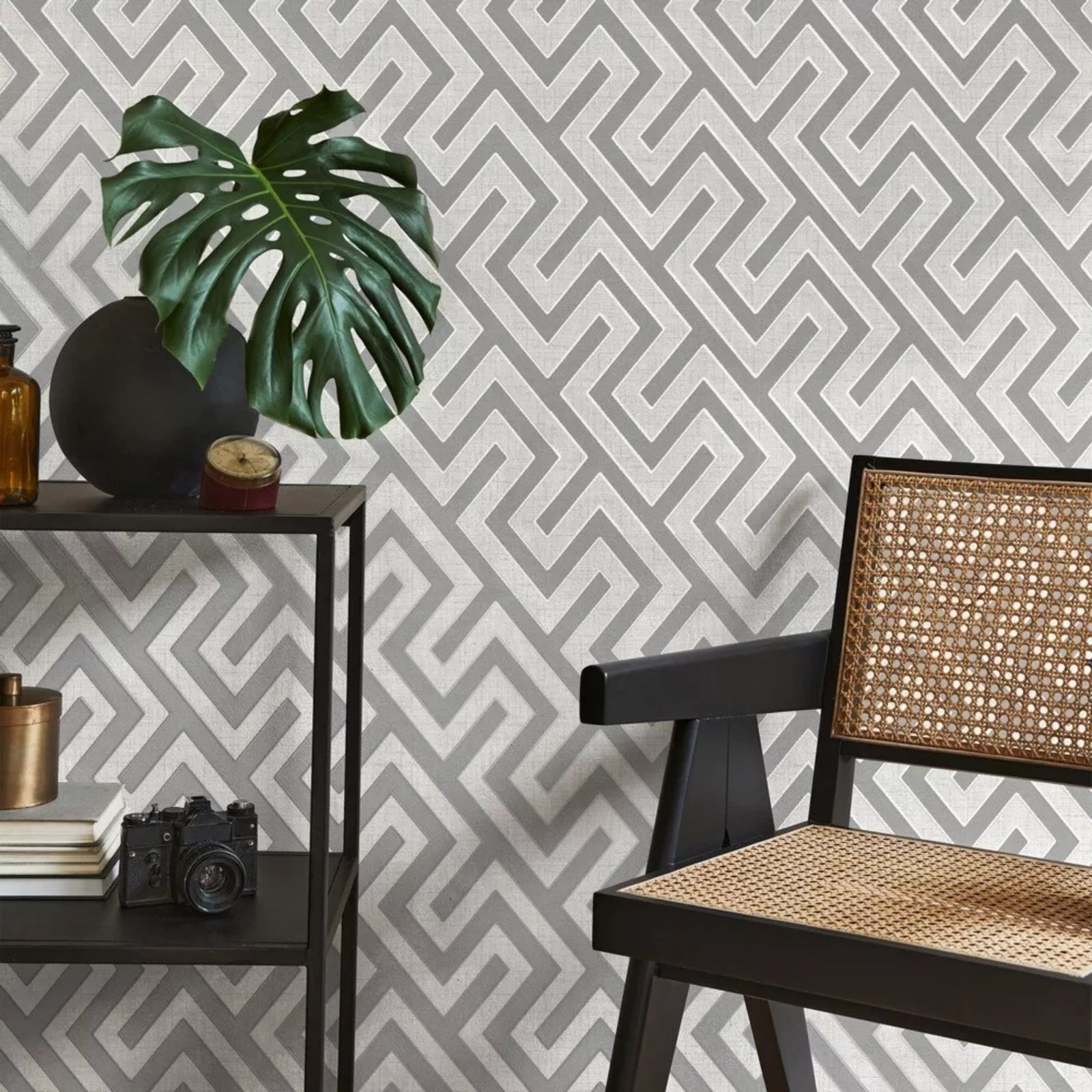 Larson Geometric Metallic Grey & Silver Modern Wallpaper