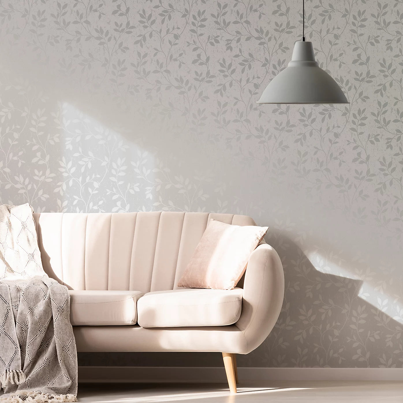 Superfresco Milan Silver & Grey Floral Trail Wallpaper 106404
