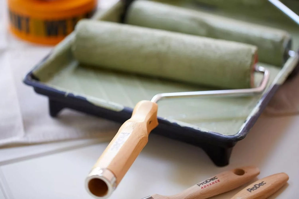 ProDec Paint Roller Frame 9 x 1.75" Screw Fit Wooden Handle Cage Frame