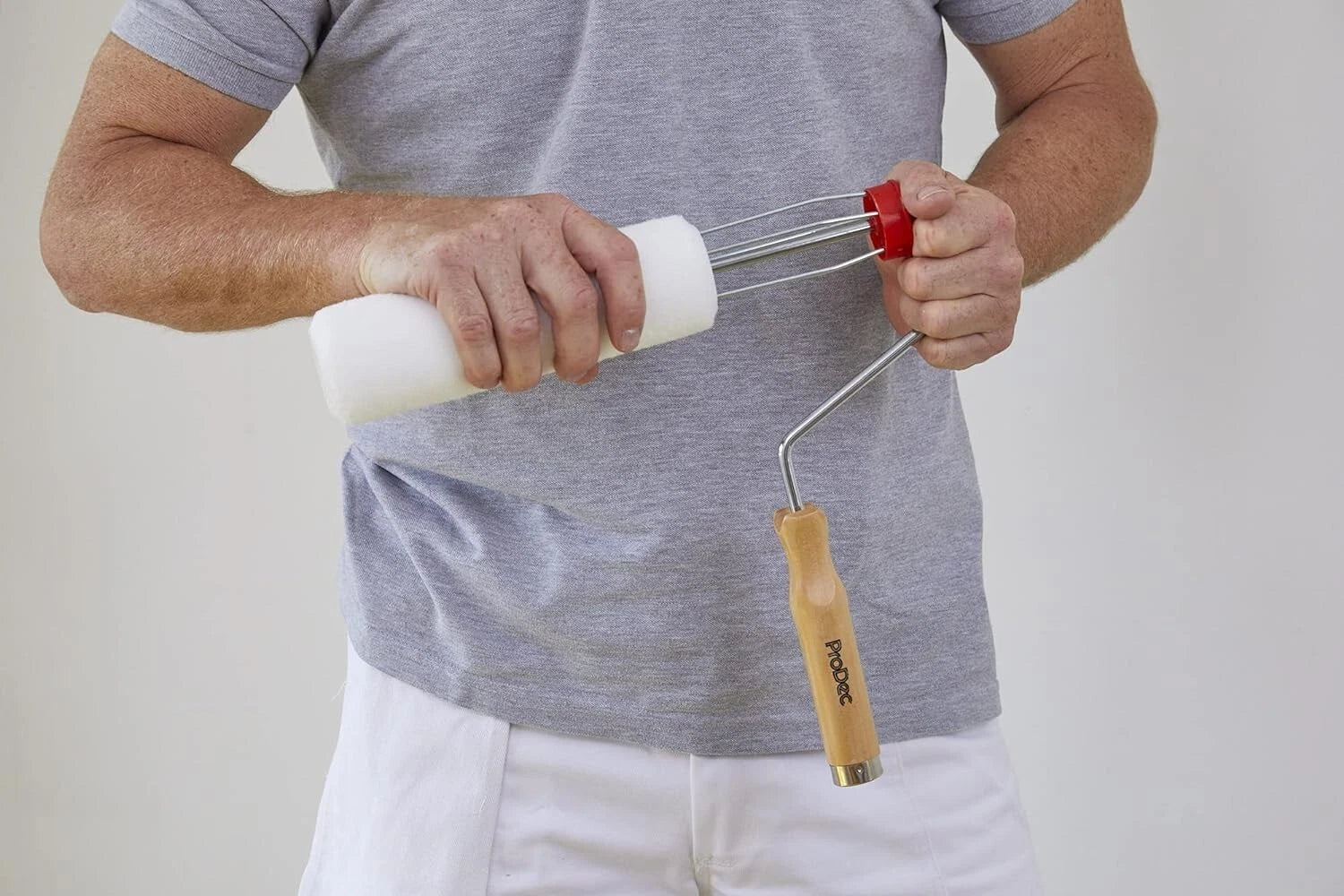 ProDec Paint Roller Frame 9 x 1.75" Screw Fit Wooden Handle Cage Frame