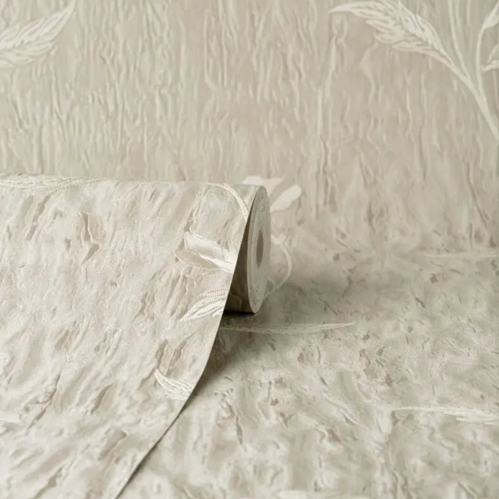 Vymura Bellagio Taupe Beige Floral Trail Heavyweight Luxury Wallpaper M95652