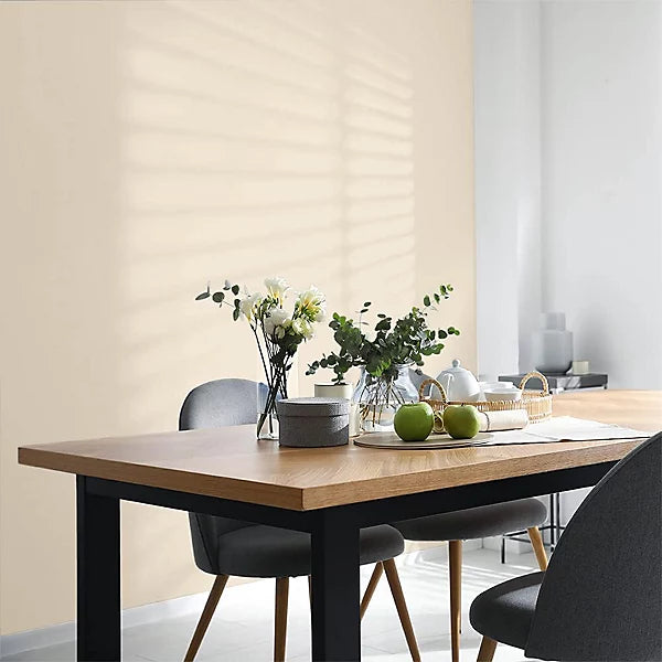 Johnstone’s Magnolia Matt Wall & Ceiling Emulsion Paint 2.5L